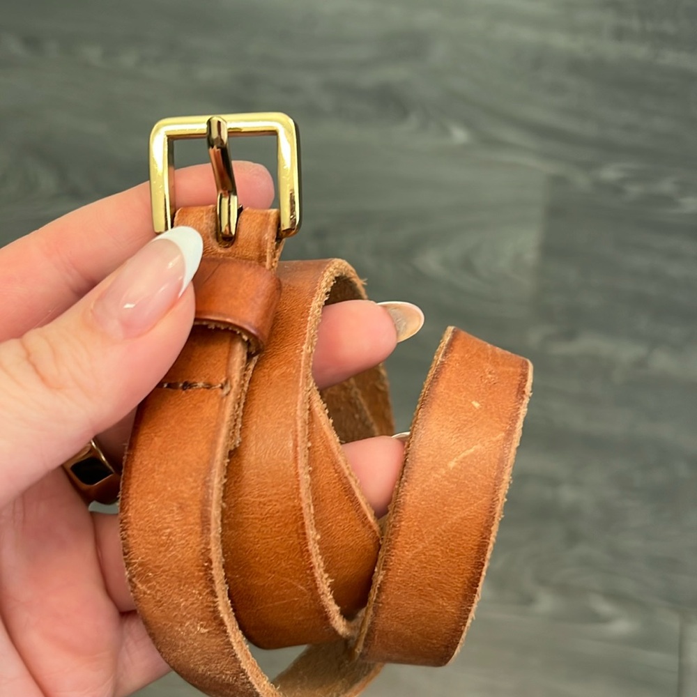Genuine leather tan belt